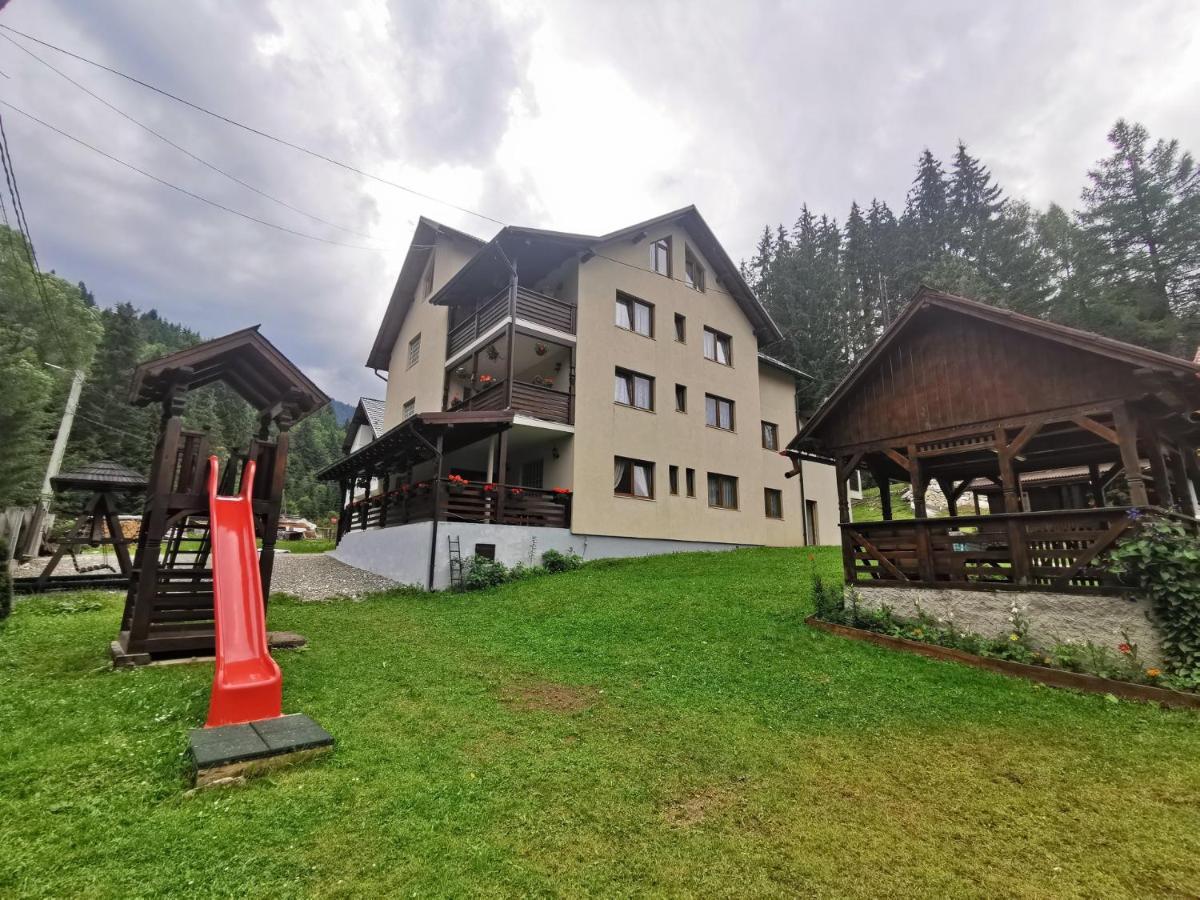 Cabana Cascada Cailor Hotell Borşa Exteriör bild