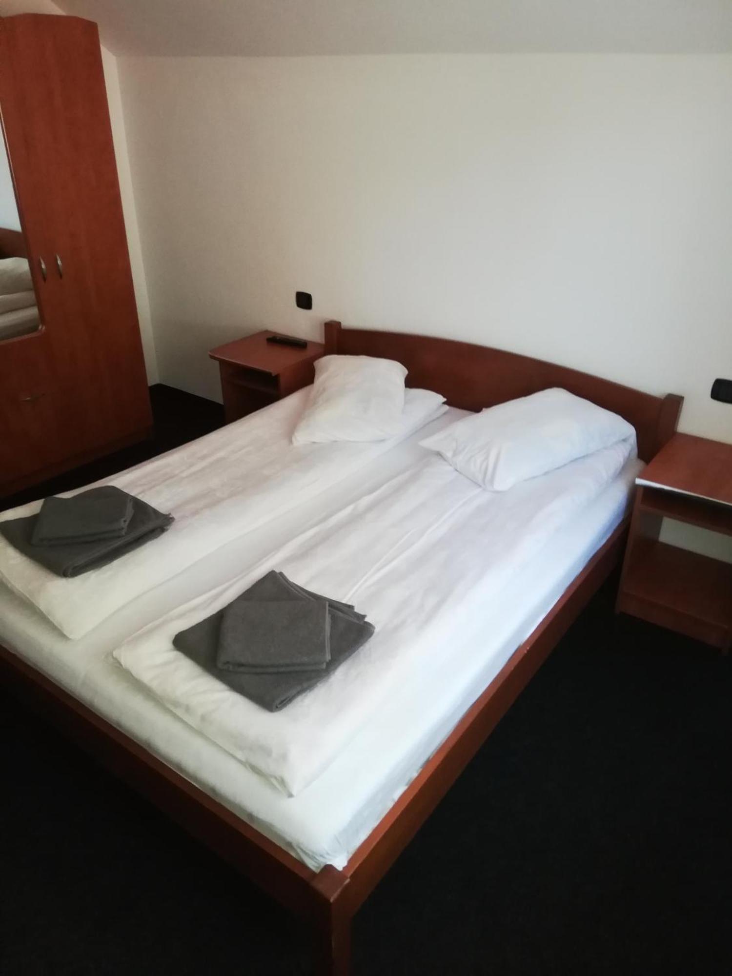 Cabana Cascada Cailor Hotell Borşa Rum bild